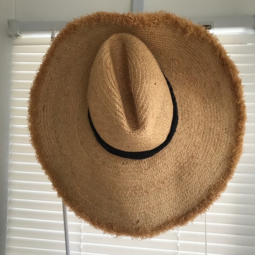 Zara Floppy Wide Brim Straw Hat
